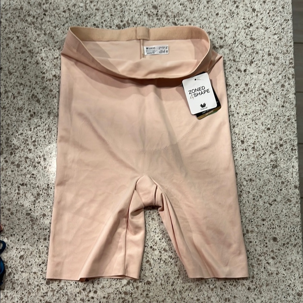 Wacoal, Zoned 4 Shape Nude Shapewear Shorts